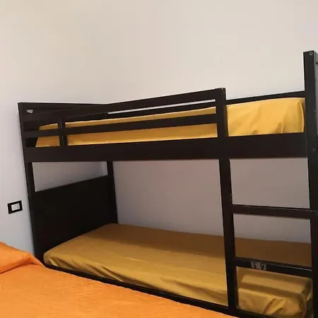 Confortevole Lascari